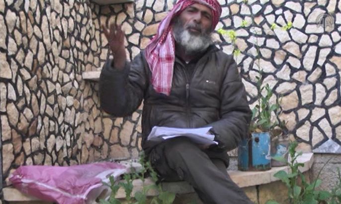 معلم سوري يوثق مآسي شعبه بقصائد شعرية