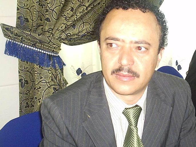 غلاب: السفير الأميركي في اليمنيدير لعبة لتعقيد الصراع (الجزيرة نت)
