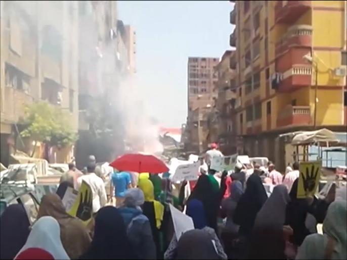 ‪مظاهرة رافضة للانقلاب بالعاصمة القاهرة اليوم الجمعة‬ (الجزيرة)