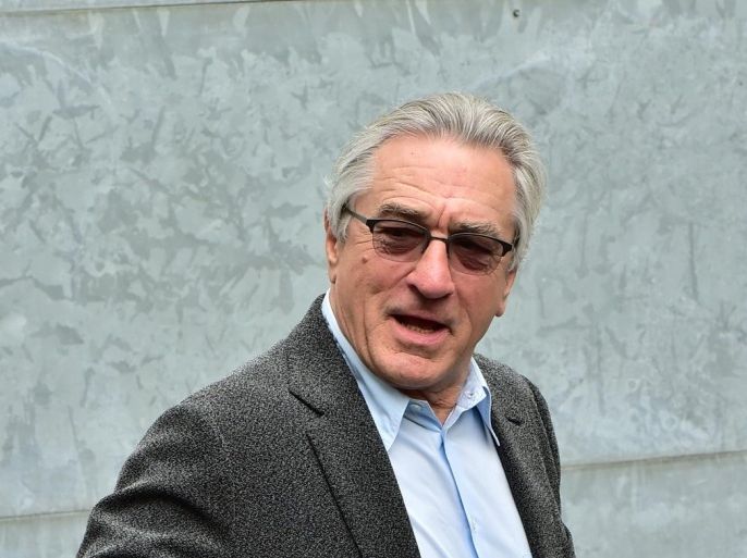US actor Robert De Niro arrives at the show for fashion house Giorgio Armani at the Men Spring-Summer 2016 Milan's Fashion Week on June 23, 2015. AFP PHOTO / GIUSEPPE CACACE