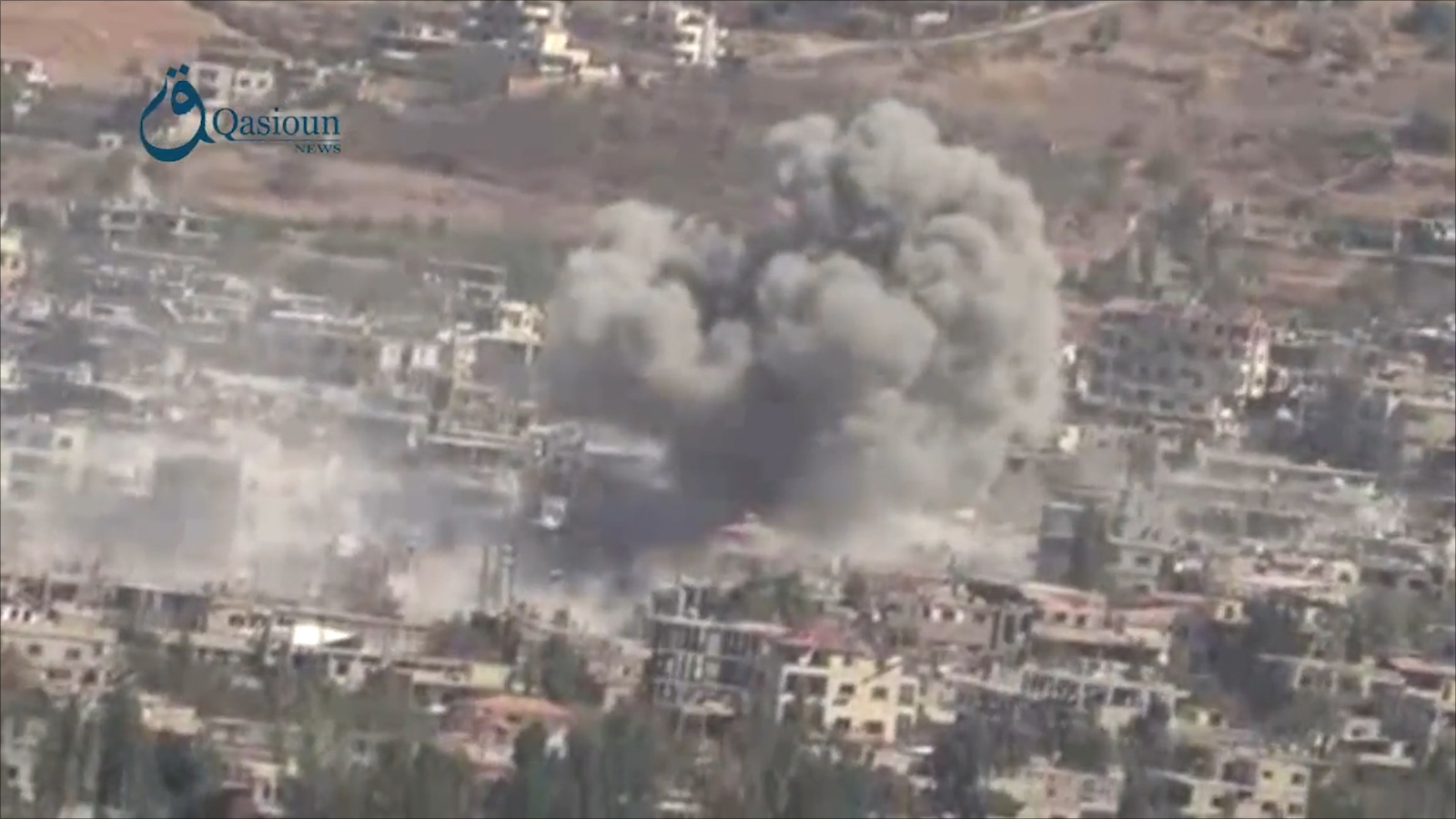 ‪قصف متواصل لقوات النظام على مدينة الزبداني‬ (ناشطون)