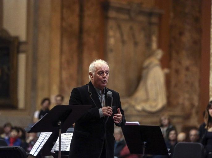 A picture made available on 07 August 2015 shows Argentinian Director of Orchestra Daniel Barenboim adressing the audience during a concert at Metropolitan Cathedral of Buenos Aires, Argentina, 06 August 2015. Barenboim directed musicians of the West-Eastern Divan orchestra in the frame of a serie of concerts in the country.