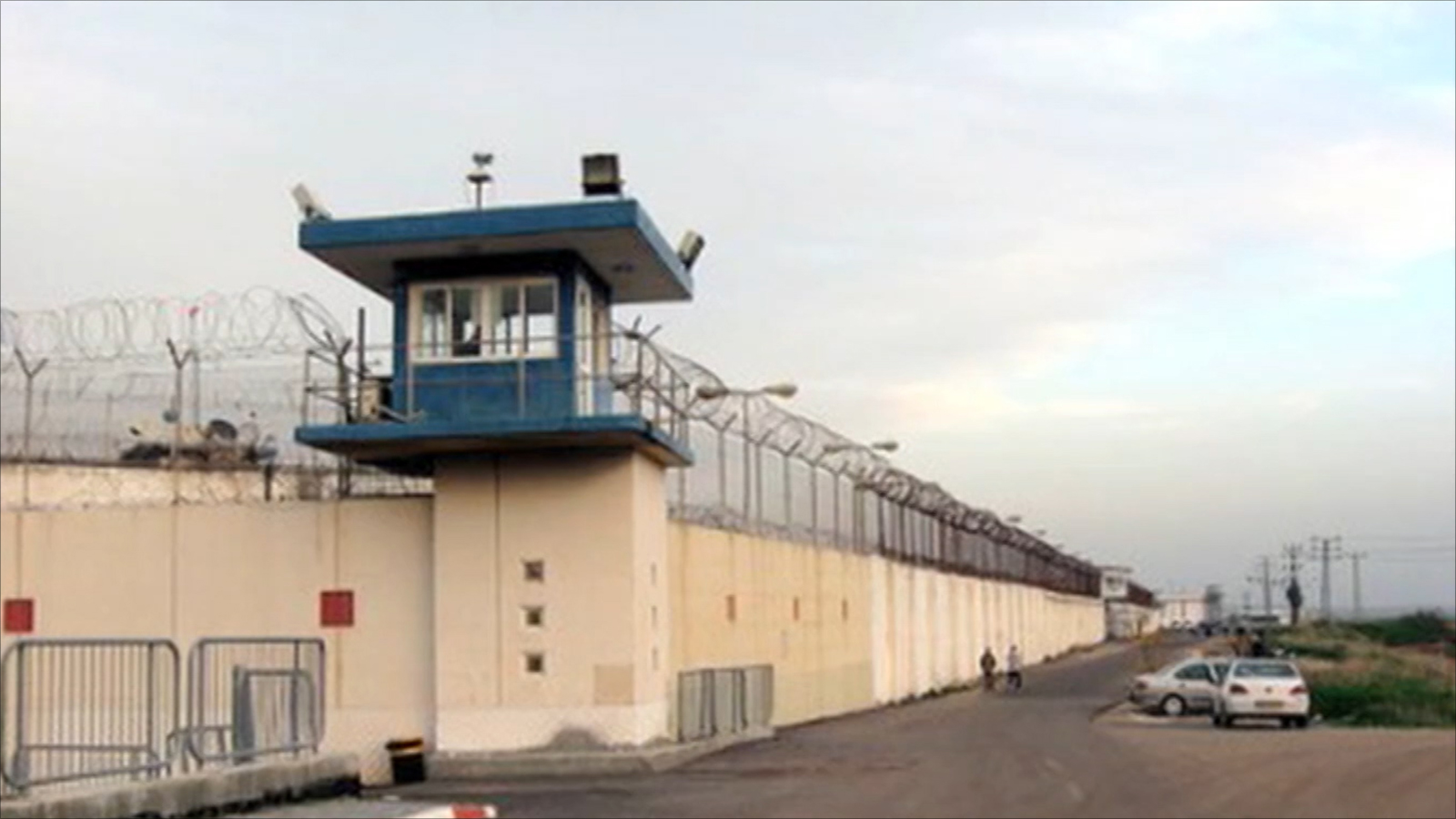 آلاف الأسرى الفلسطينيين يتعرضون للقمع في السجون الإسرائيلية (الجزيرة-أرشيف)
