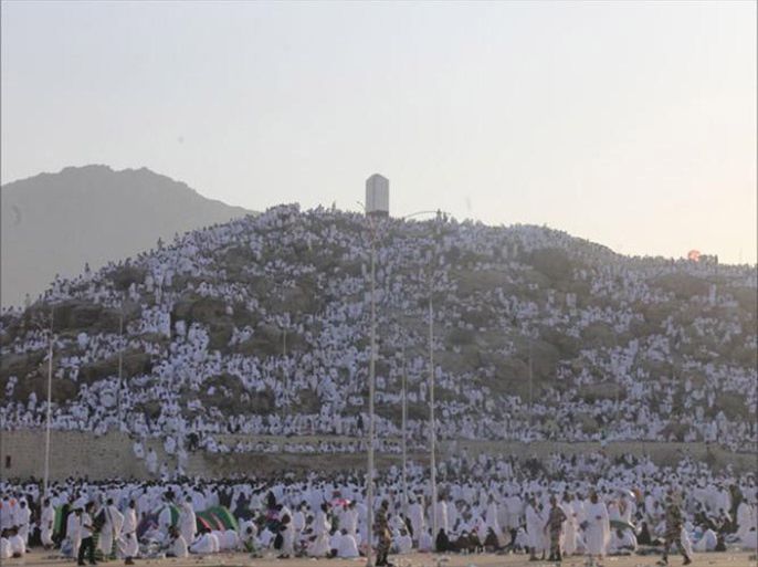 جبل عرفات امتلأ بالحجاج - تعليم العربية