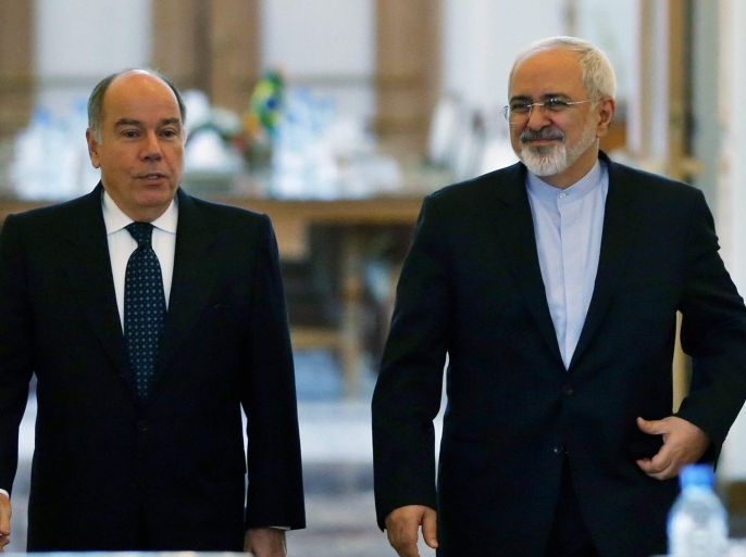 Iranian Foreign Minister, Javad Mohammad Javad Zarif (R), and his Brazilian counterpart, Mauro Luiz Iecker Vieira (L), arrive for a joint press conference in Tehran, Iran, 13 September 2015. According to reports Vieira is in Iran to boost Brazilian-Iranian cooperation, particularly in the context of the recently signed nuclear agreement between Iran and Russia, China, the US, Britain, France and Germany.