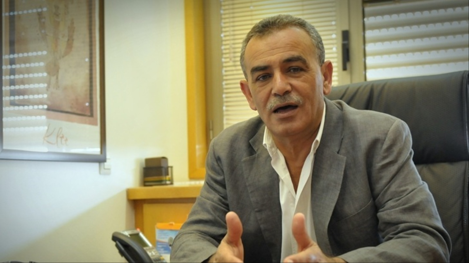 جمال زحالقة دعا القيادة الفلسطينية للقيام بواجبها في حماية الأقصى (الجزيرة)