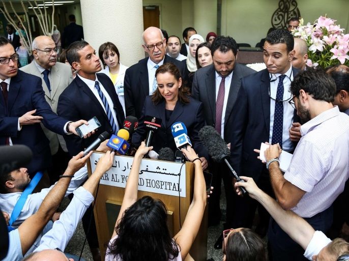 Mexican Foreign Minister Claudia Ruiz Massieu (C) speaks during a press conference at Dar al-Fouad Hospital where tourists injured by Egyptian security forces fire are receiving medical treatment, Cairo, Egypt, 16 September 2015. Mexican Foreign Minister Claudia Ruiz Massieu arrived in Cairo for talks with Egyptian officials over the killing of Mexican tourists by Egyptian forces three days ago. The minister is accompanied by relatives of some of the victims as well as Mexican physicians and police experts. Egyptian authorities said eight Mexicans and four Egyptians had been killed accidentally in a desert area on 13 September when security forces mistook them for terrorists after their convoy had entered a restricted area.