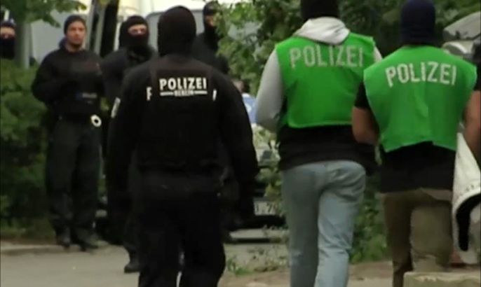 الشرطة الألمانية تدهم مسجدا ومدرسة في برلين