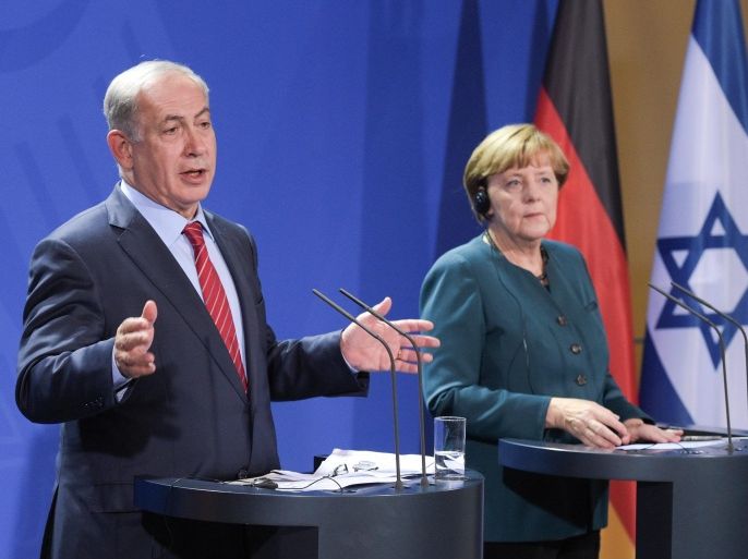 Israeli Prime Minister Benjamin Netanyahu (L) and German Chancellor Angela Merkel (L) speak during a press conference following their meeting in Berlin, Germany, 21 October 2015. The visit was overshadowed by Netanyahu's claims that a Palestinian religious leader gave Hitler the idea for the Holocaust. Netanyahu's comments claiming that the controversial Palestinian Mufti Haj Amin al-Husseini had encouraged Hitler to embark on the Holocaust has already set off a storm of criticism in the Middle East.