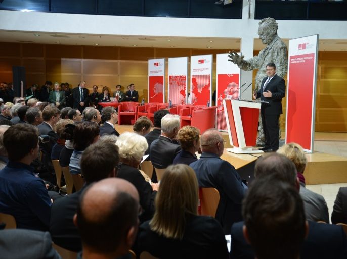 مؤتمر صحفي لزيغمار غابرييل وزير الاقتصاد الألماني ونائب ميركل في برلين