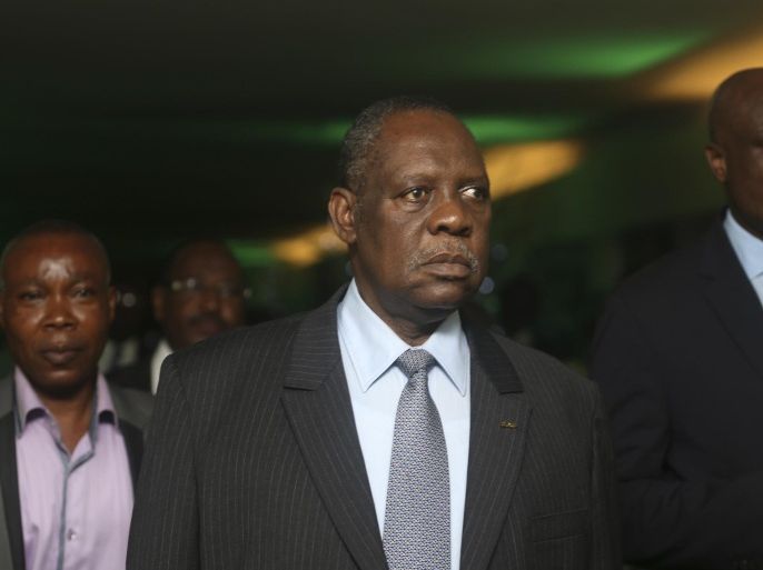 Confederation of African Football (CAF) President Issa Hayatou (C) arrives for the 2013 CAF Awards in Lagos January 9, 2014. REUTERS/Akintunde Akinleye (NIGERIA - Tags: SPORT SOCCER)
