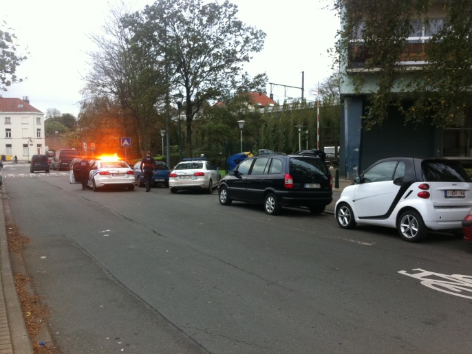 ‪الشرطة البلجيكية اعتقلت سبعة أشخاص في مولينبيك منذ السبت‬ (الجزيرة)