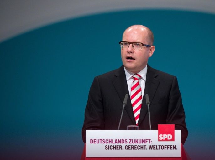 Czech Prime Minister Bohuslav Sobotka speaks at the national convention of Germany's Social Democratic Party (SPD) in Berlin, Germany, 10 December 2015. Around 600 delegates from across Germany will meet for a three-day party convention in Berlin which will run until 12 December 2015.