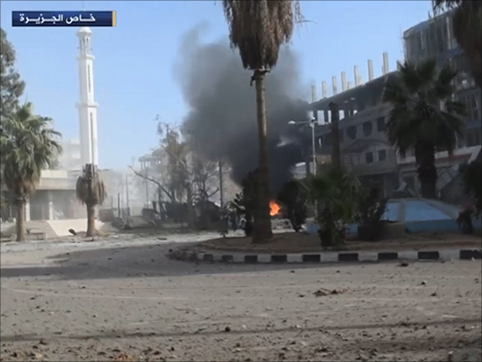 ‪دمار عقب غارات سابقة على مناطق في الغوطة الشرقية بريف دمشق‬ (الجزيرة)