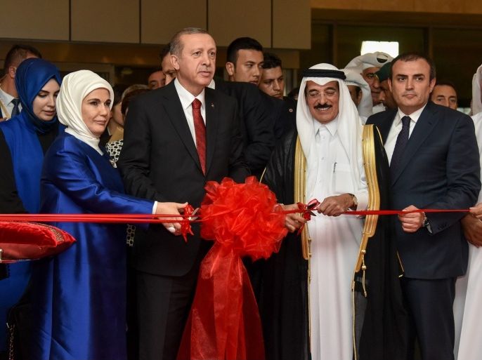 1الرئيس التركي ووزير الثقافة القطري يفتتحان معرض الدوحة للكتاب26 (2)