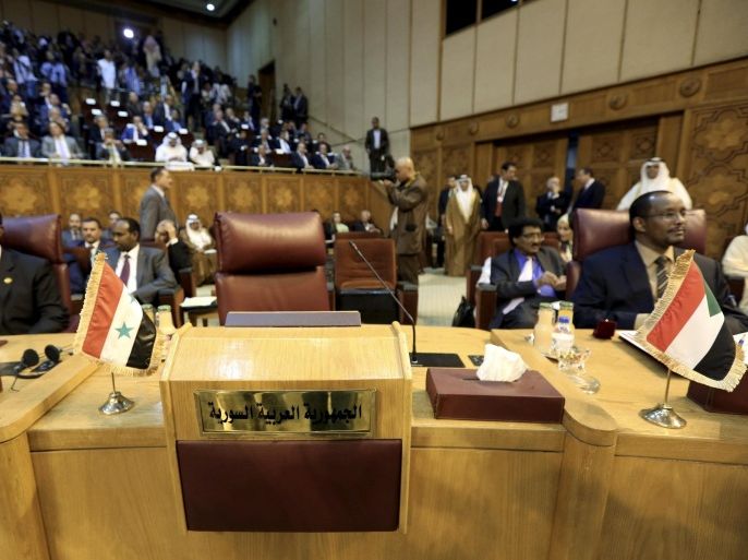 The seat for the Syrian representative remains empty during the Arab League Foreign Ministers 144th annual meeting at the League headquarters in Cairo, Egypt, September 13, 2015. REUTERS/Mohamed Abd El Ghany