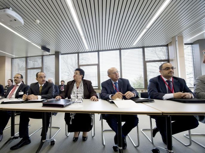 A United Nations handout photograph shows members of delegations from Yemen during consultations in the village of Macolin/Magglingen, in Switzerland, 15 December 2015. Yemen's government and Houthi rebels launched a new effort at peace talks in Switzerland on 15 December as a ceasefire went into effect to halt the conflict that involves regional rivals Saudi Arabia and Iran. The UN in Geneva confirmed the truce and announced that negotiating teams representing Hadi's government and the Iranian-allied Houthi rebels had started talks, which would go on as long as necessary. EPA/JEAN-MARC FERRE/UNITED NATIONS/HANDOUT