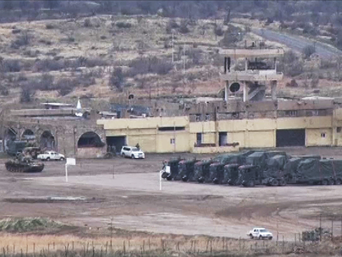 ‪جانب من القوات التركية في معسكر بعشيقة العراقي‬ (الجزيرة)