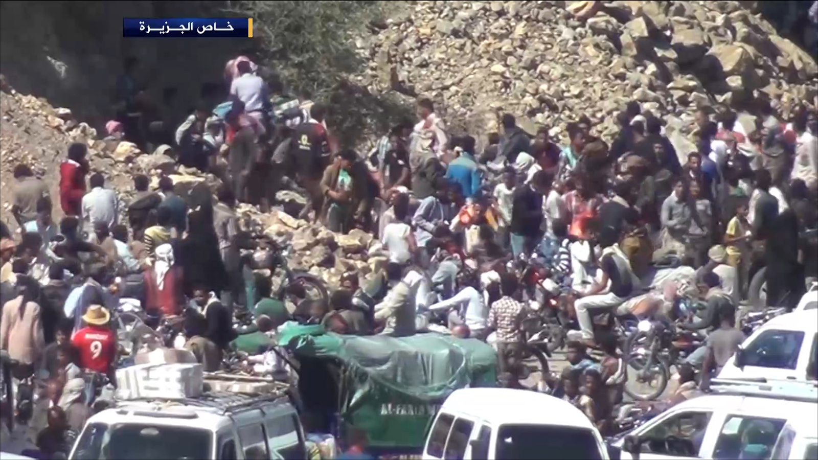 ‪الحوثيون يفرضون حصارا حول تعز‬ (الجزيرة)