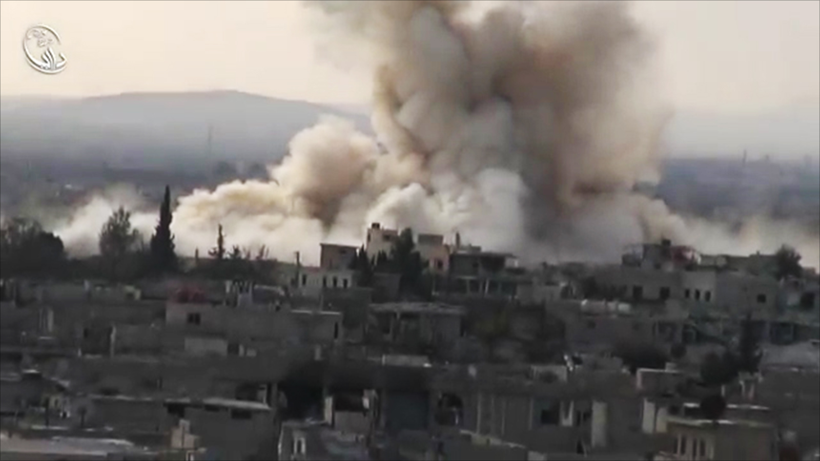‪قصف سابق بالبراميل على مدينة داريا بريف دمشق‬ (ناشطون)