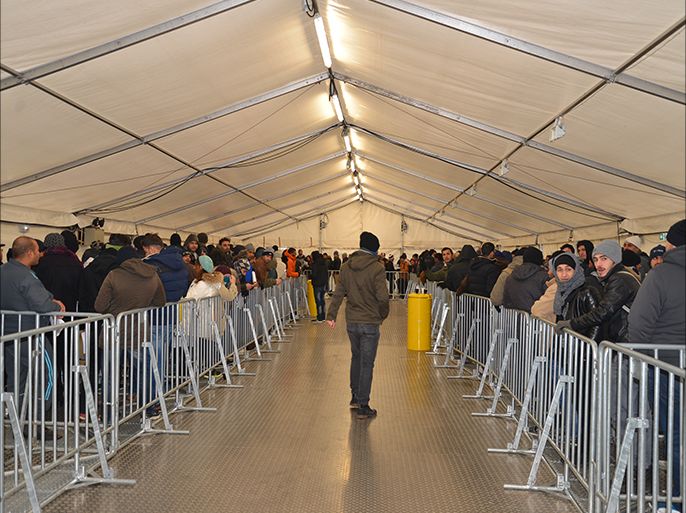 زحام اللاجئين داخل وخارج المركو مازال كما هو مع توقع وصول المزيد منهم