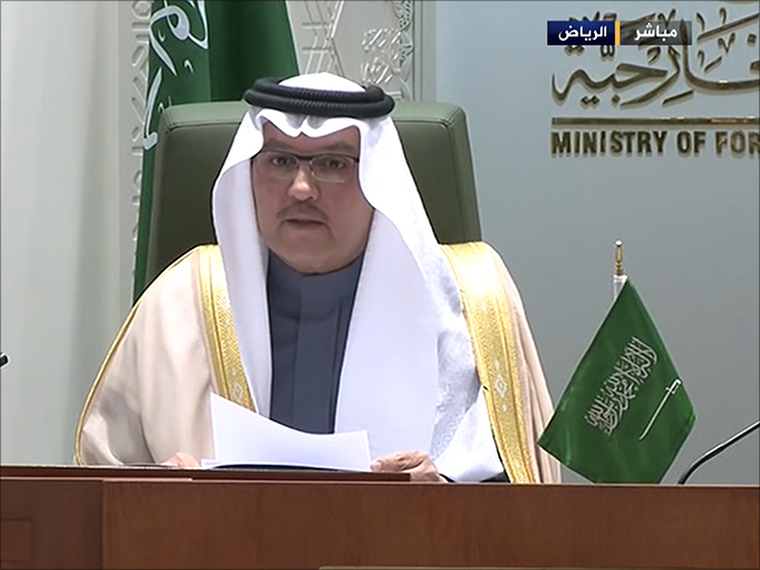 رئيس الدائرة الإعلامية في وزارة الخارجية أسامة نقلي أوضح ملابسات الاعتداءات على البعثة السعودية في إيران (الجزيرة)