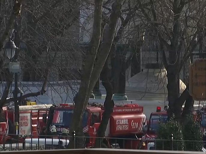 الشرطة التركية تغلق محيط ميدان السلطان أحمد بإسطنبول عقب إنفجار أوقع ضحايا