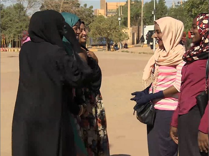 المرأة السودانية تحقق نجاحا كبيرا بمجال التعليم