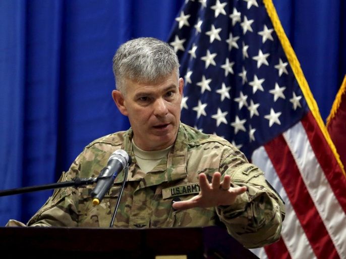 Col. Steve Warren, the new spokesman for the U.S.-led coalition in Iraq, speaks to reporters during a news conference at the U.S. Embassy in the heavily fortified Green Zone in Baghdad, Iraq, October 1, 2015. REUTERS/Khalid Mohammed/Pool