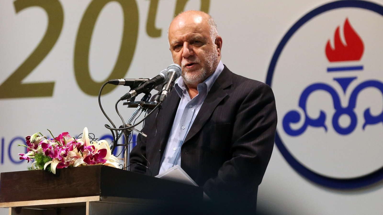 وزير النفط الإيراني لم يغلق الباب أمام بحث معدلات الإنتاج (غيتي)
