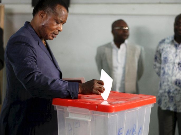 Republic of Congo President Denis Sassou Nguesso votes at a polling station in Brazzaville, Congo, in this October 25, 2015 file photo. Paris is at pains to stress it has moved on from "Francafrique", a term that describes how France played puppet master in its African ex-colonies decades after independence, offering protection for leaders in exchange for lucrative deals. REUTERS/Roch Bouka/Files