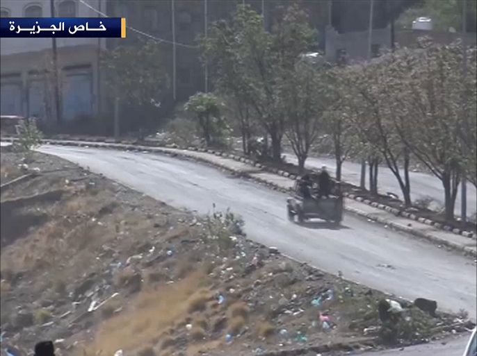 معارك عنيفة في تعز بعد تقدم المقاومة اليمنية والجيش الوطني في جنوب وغرب المدينة