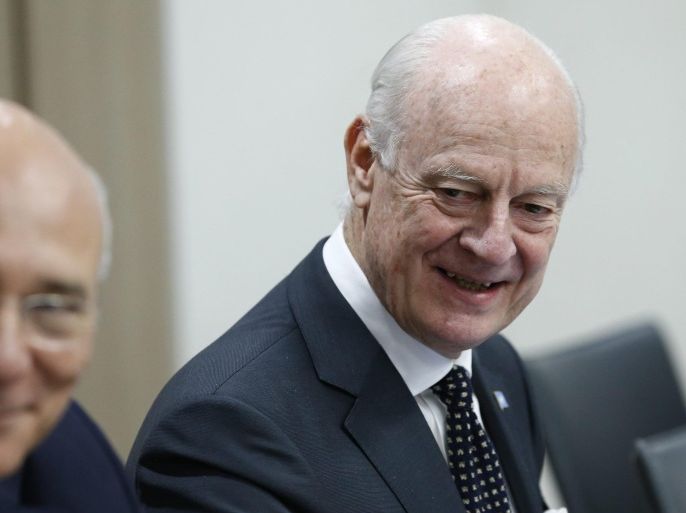 Staffan de Mistura, United Nations (UN) Special Envoy of the Secretary-General for Syria, at the start of a meeting with the delegation of the High Negotiations Committee (HNC), during the Syria peace talks at the United Nations in Geneva, Switzerland, 22 March 2016.