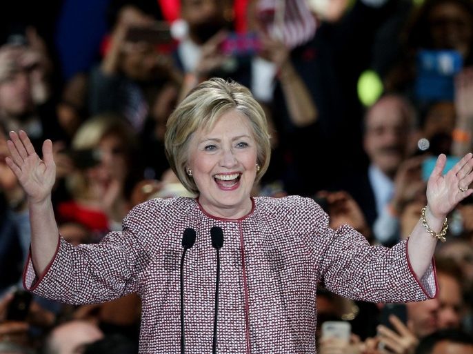 US Democratic presidential candidate Hillary Clinton acknowledges supporters during a primary night event at a hotel in New York, New York, USA, 19 April 2016. According to media reports, Clinton is the projected winner of the New York State presidential primary.