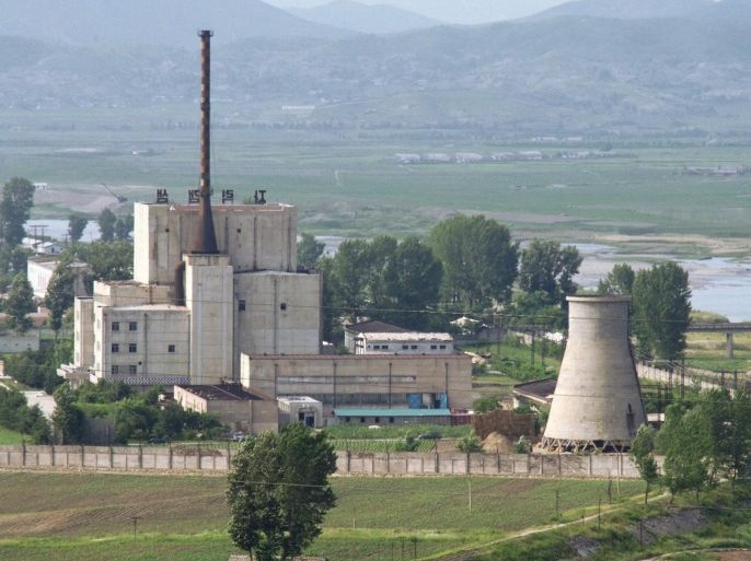 A North Korean nuclear plant is seen before demolishing a cooling tower (R) in Yongbyon, in this photo taken June 27, 2008 and released by Kyodo. Recent satellite images have shown "suspicious" activity at North Korea's main nuclear site at Yongbyon, which could mean reprocessing is under way to produce more plutonium for atomic bombs, a report published by a U.S. research institute said on April 4, 2016. Mandatory Credit. REUTERS/Kyodo/Files FOR EDITORIAL USE ONLY. NOT FOR SALE FOR MARKETING OR ADVERTISING CAMPAIGNS. MANDATORY CREDIT. JAPAN OUT. NO COMMERCIAL OR EDITORIAL SALES IN JAPAN. ATTENTION EDITORS - THIS IMAGE WAS PROVIDED BY A THIRD PARTY. THIS PICTURE IS DISTRIBUTED EXACTLY AS RECEIVED BY REUTERS, AS A SERVICE TO CLIENTS. YES