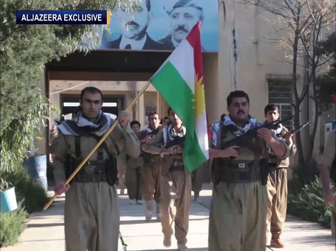 "الكردستاني الإيراني" يقرر إعادة مقاتليه لإيران