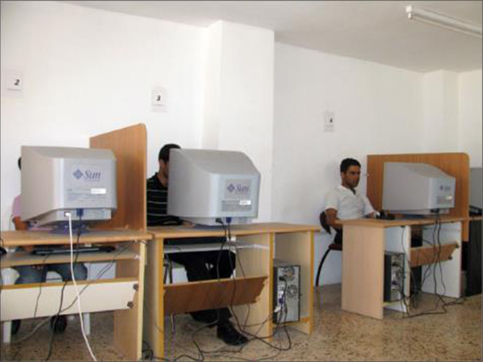 أكثر من خمسة ملايين مستخدم للإنترنت في الأردن (الجزيرة نت)