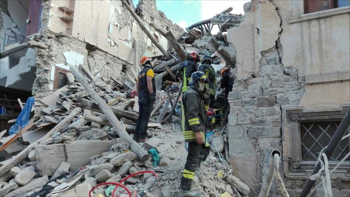 epa05508468 A handout picture made available by the Italian Fire Brigade shows firefighters searching for victims amid the rubble of collapsed buildings in Amatrice, central Italy, 24 August 2016, following a 6.2 magnitude earthquake, according to the United States Geological Survey (USGS), that struck at around 3:30 am local time (1:30 am GMT). The quake was felt across a broad section of central Italy, in Umbria, Lazio and Marche Regions, including the capital Rome where people in homes in the historic center felt a long swaying followed by aftershocks. According to reports at least 37 people died in the quake.  EPA/ITALIAN FIRE BRIGADE -- BEST QUALITY AVAILABLE --  HANDOUT EDITORIAL USE ONLY/NO SALES HANDOUT EDITORIAL USE ONLY/NO SALES