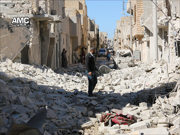 الدمار يلف أحياء حلب جراء القصف المكثف(ناشطون)