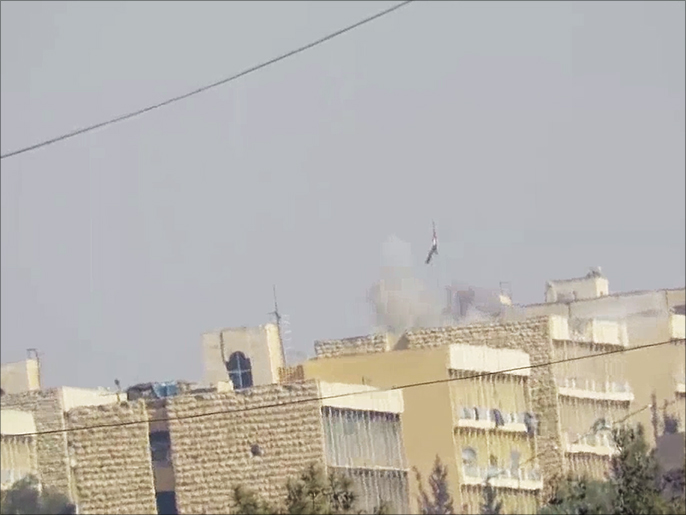 صورة بثها ناشطون لاستهداف المعارضة مواقع تابعة للنظام في حلب