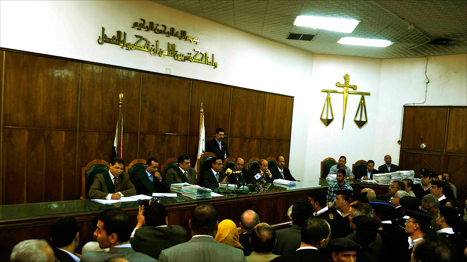 ‪القضاء المصري حكم بالإعدام على المئات من معارضي النظام‬ (الجزيرة)