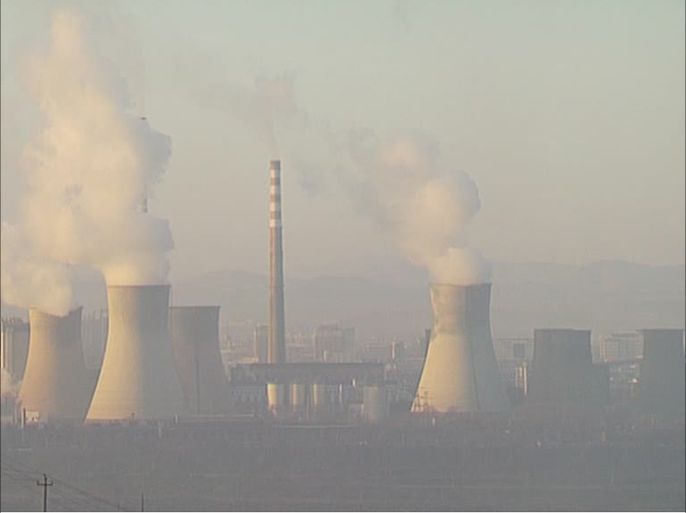 تسعى الحكومة الصينية للحد من المصانع الملوثة للهواء