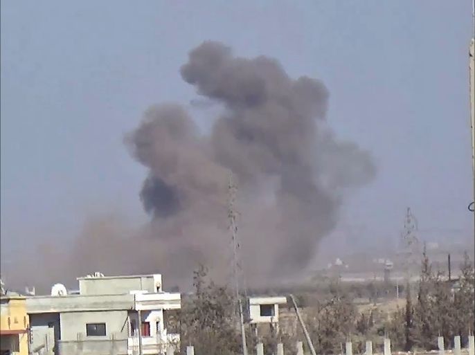الطيران الحربي يقصف بلدة داعل بريف درعا