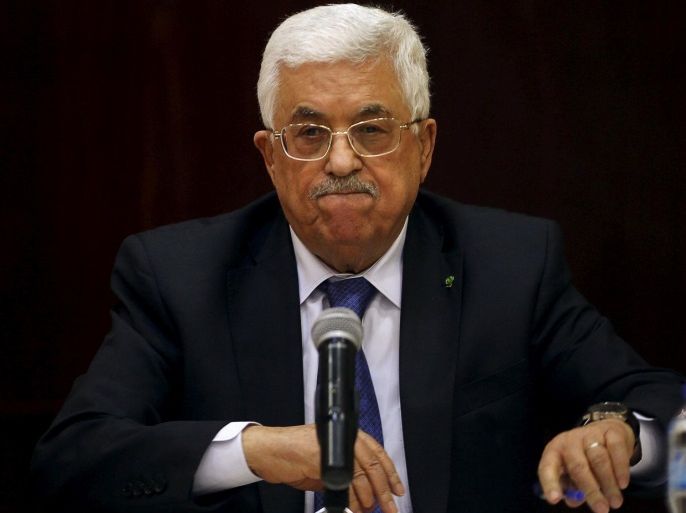Palestinian President Mahmoud Abbas attends a meeting for the Central Council of the Palestinian Liberation Organization, in the West Bank city of Ramallah, March 19, 2015 file photo REUTERS/Mohamad Torokman/File photo