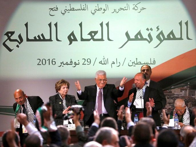 Palestinian President Mahmoud Abbas gestures during Fatah congress in the West Bank city of Ramallah November 30, 2016. REUTERS/Mohamad Torokman