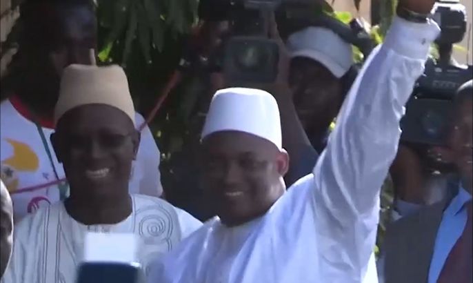 غامبيا تترقب عودة رئيسها إلى العاصمة