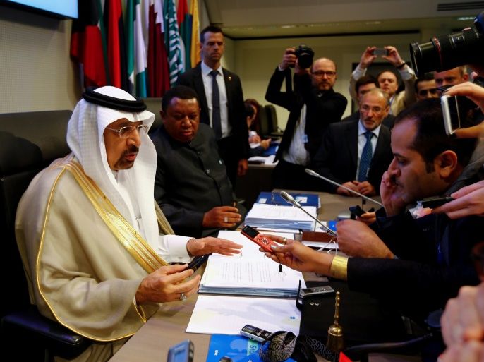 OPEC President, Saudi Arabia's Energy Minister Khalid al-Falih, and OPEC Secretary General Mohammad Barkindo talk to journalists before the beginning of a meeting of the Organization of the Petroleum Exporting Countries (OPEC) in Vienna, Austria, May 25, 2017. REUTERS/Leonhard Foeger TPX IMAGES OF THE DAY