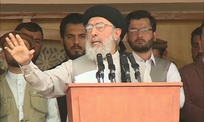 حكمتيار يدعو طالبان للانضمام للمصالحة مع الحكومة