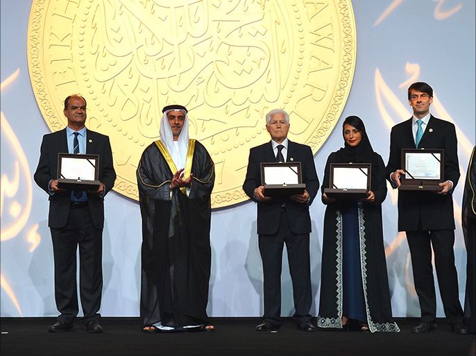 الفائزين في جائزة الشيخ زايد للكتاب في دورتها الحادية عشرة