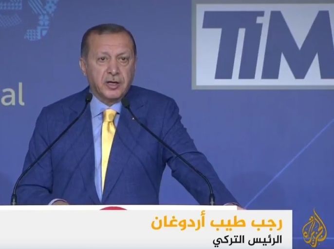 الرئيس التركي رجب طيب أدروغان في كلمة أمام منتدى المصدرين في إسطنبول يوم 17 يونيو 2017